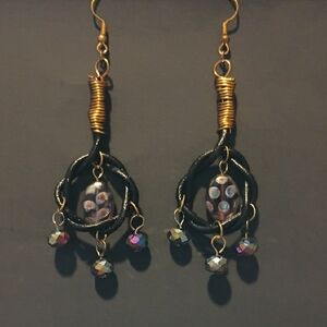 Elegant Black and Gold Dangle Earrings